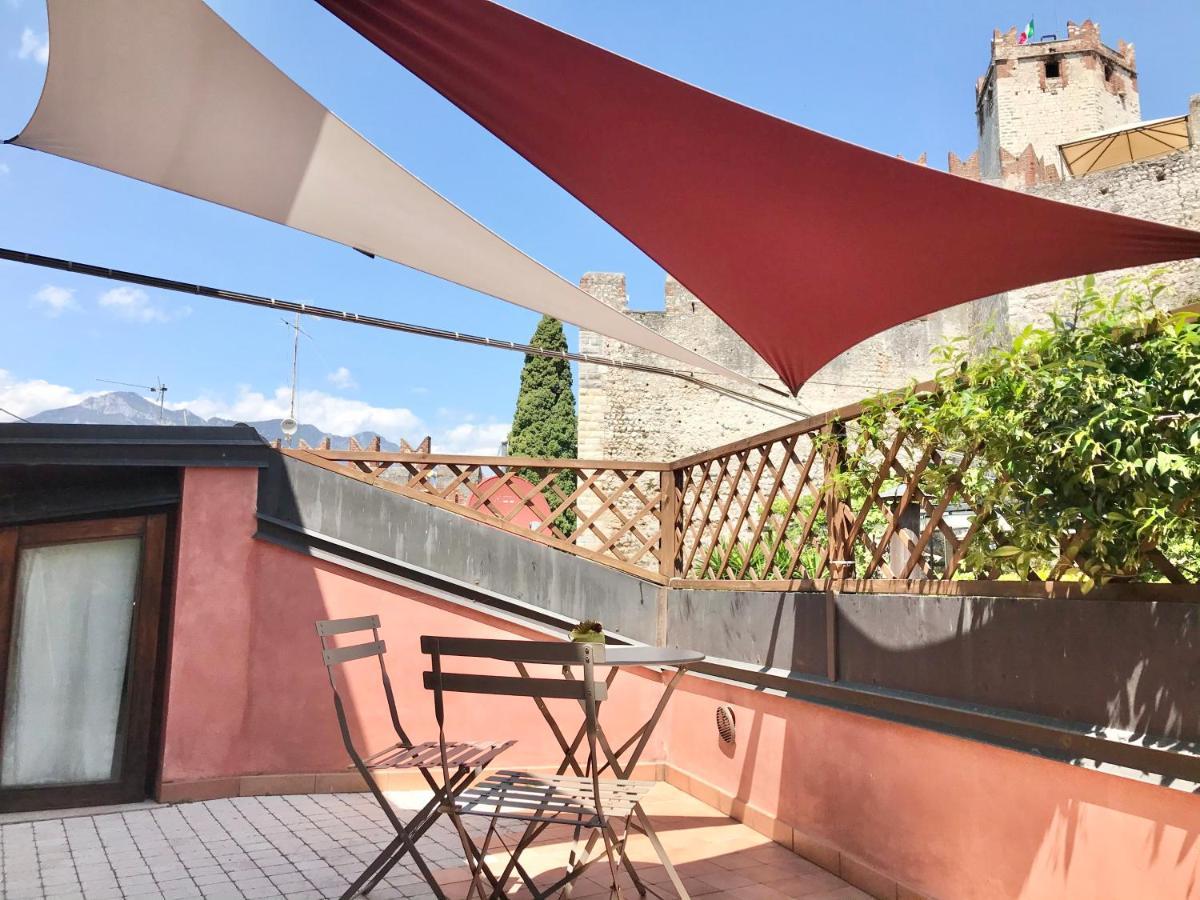 Il Castello Apartment Malcesine Bagian luar foto