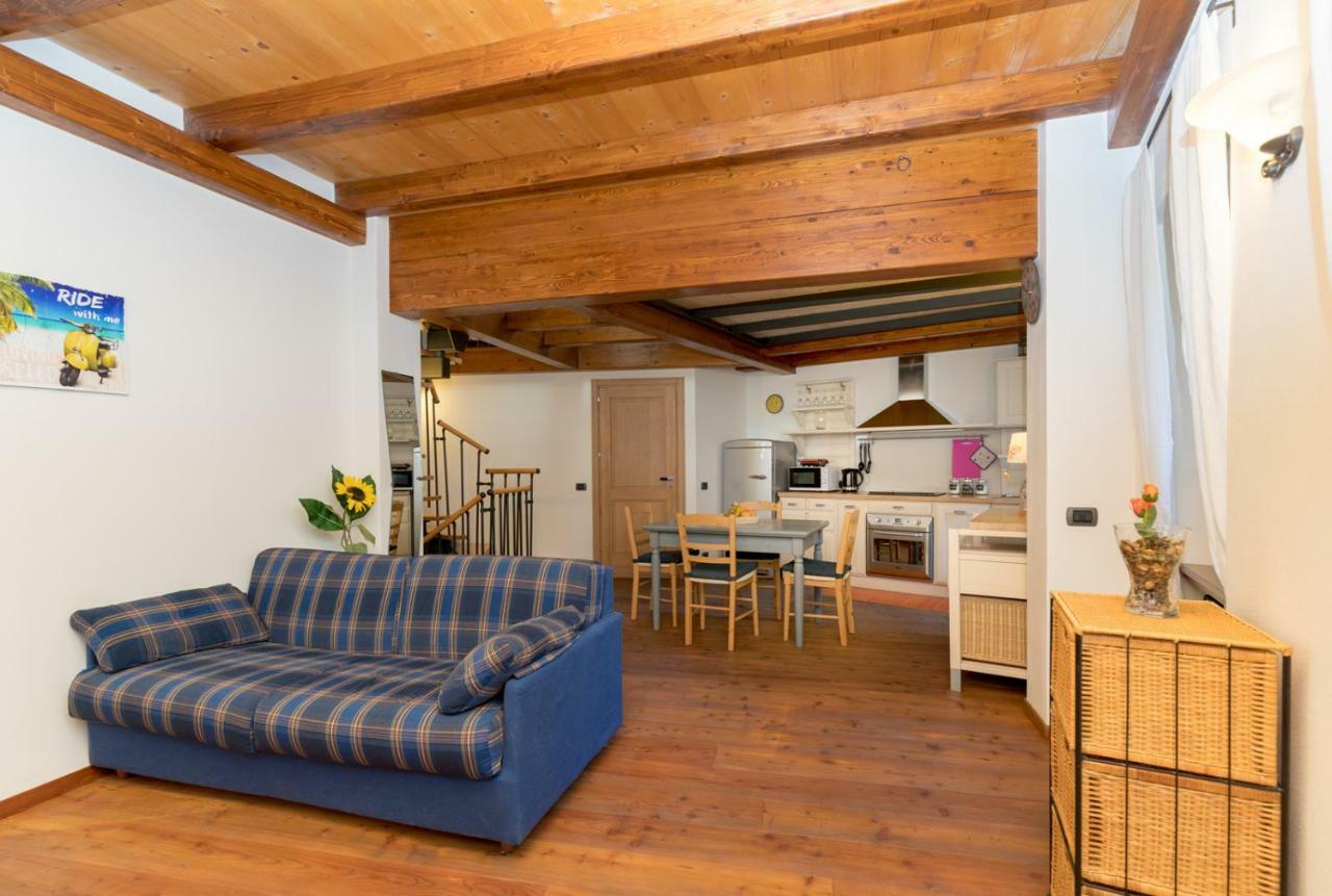 Il Castello Apartment Malcesine Bagian luar foto
